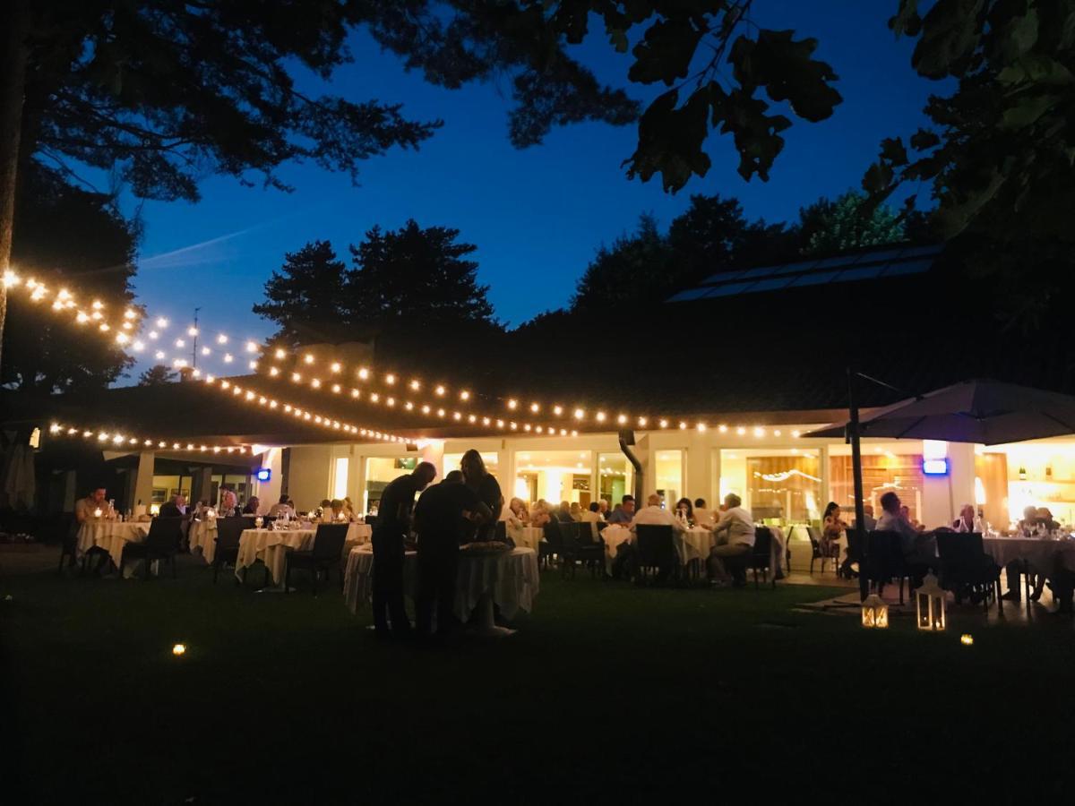 Golf Hotel La Pinetina Appiano Gentile Exteriör bild