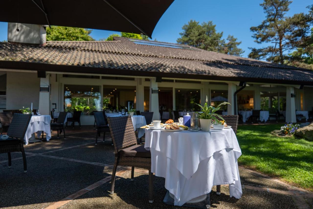 Golf Hotel La Pinetina Appiano Gentile Exteriör bild